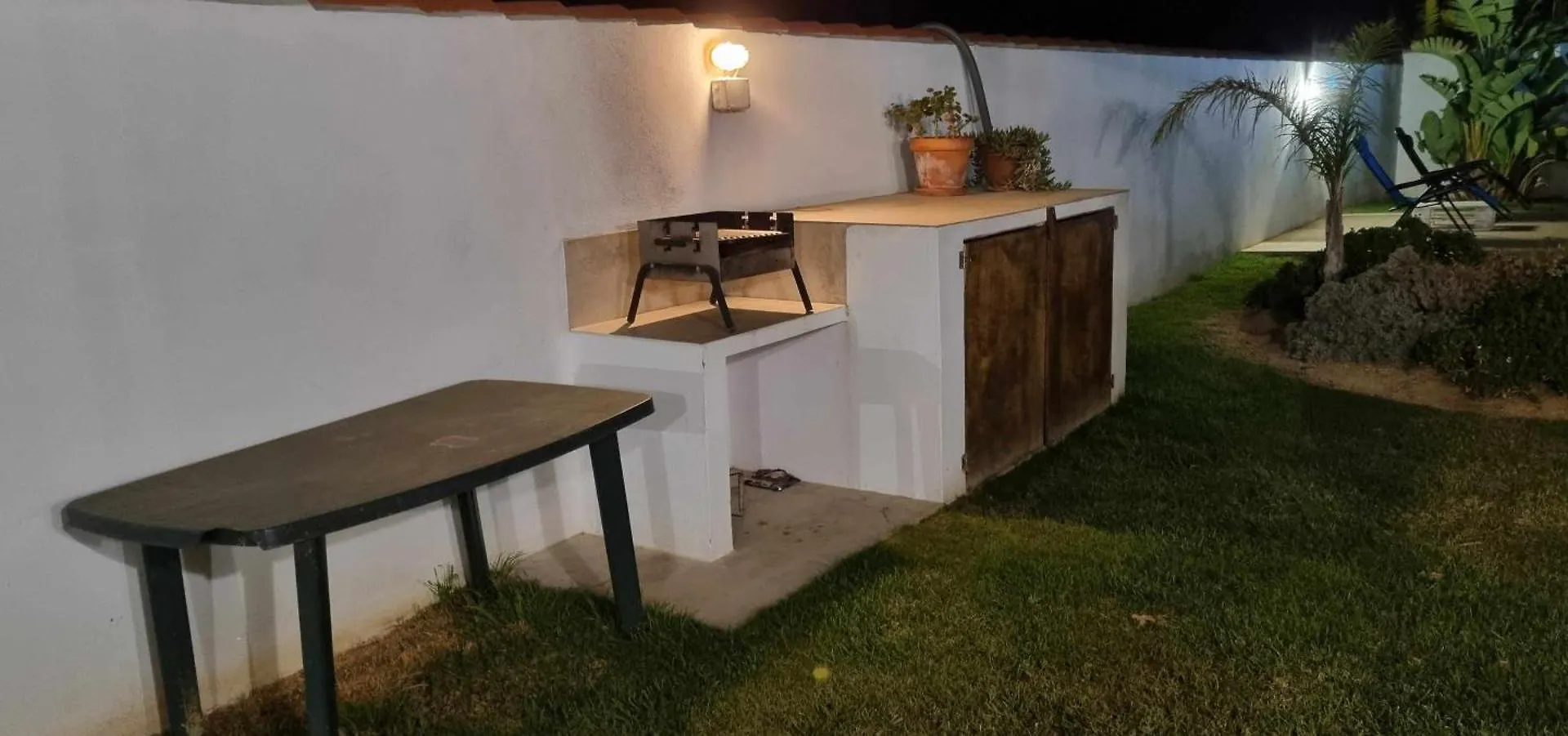 Holiday home Las Casitas De La Barrosa Con Jardin Y Piscina Chiclana de la Frontera